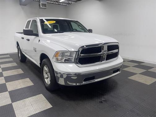 2024 RAM 1500 Classic SLT