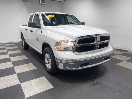 2024 RAM 1500 Classic SLT