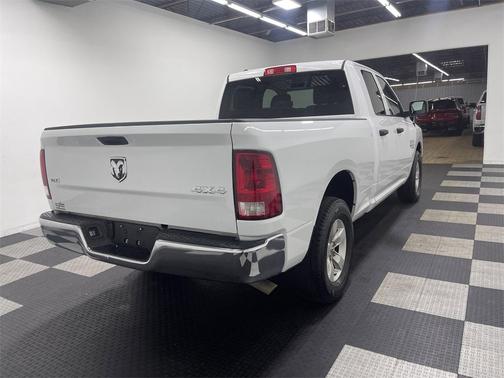 2024 RAM 1500 Classic SLT