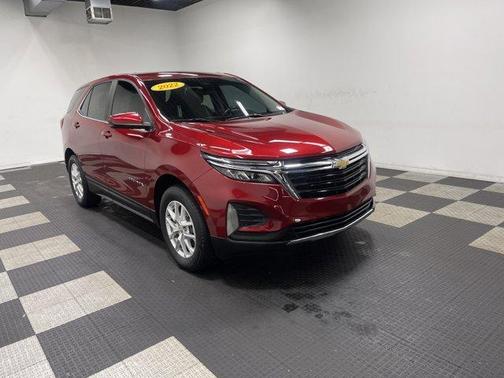 Cherry Red Tintcoat 2022 Chevrolet Equinox 1LT