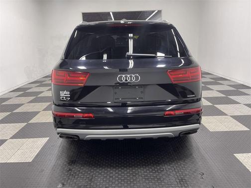 2017 Audi Q7 2.0T Premium Plus