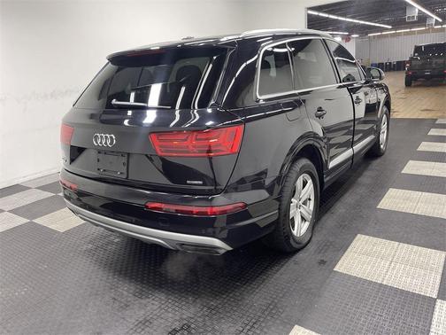 2017 Audi Q7 2.0T Premium Plus