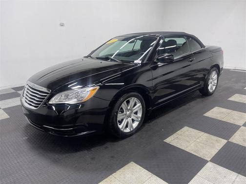 2012 Chrysler 200 Touring