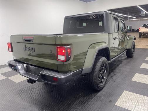 2021 Jeep Gladiator Sport
