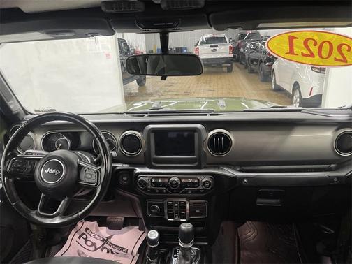 2021 Jeep Gladiator Sport