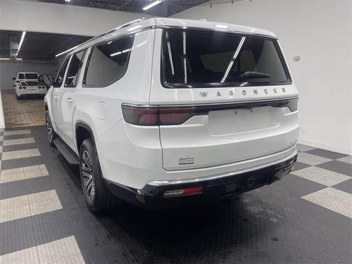 2023 Jeep Wagoneer L Series II