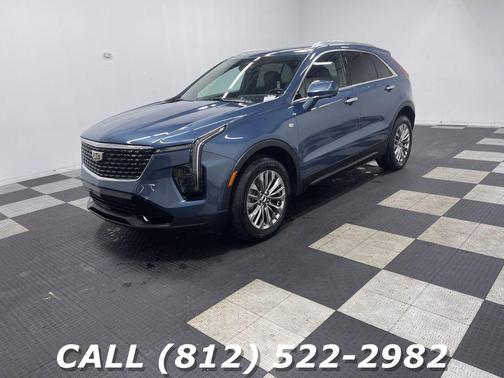 2025 Cadillac XT4 Premium Luxury
