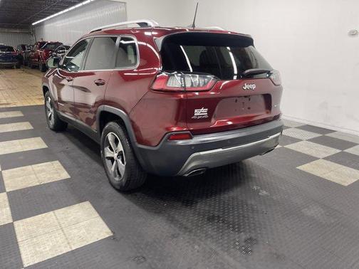 Velvet Red Pearlcoat 2019 Jeep Cherokee Limited