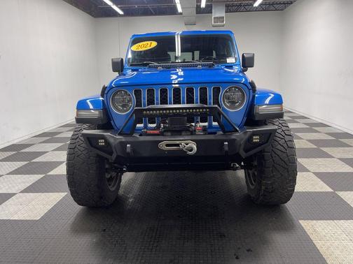 2021 Jeep Gladiator Overland