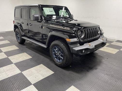 Black Clearcoat 2026 Jeep Wrangler Sport