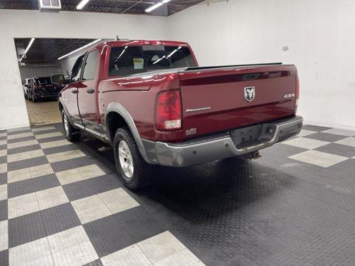 Deep Cherry Red Crystal Pearlcoat 2013 RAM 1500 SLT