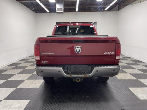 Deep Cherry Red Crystal Pearlcoat 2013 RAM 1500 SLT