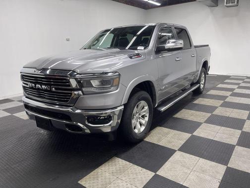 Billet Silver Metallic Clearcoat 2022 RAM 1500 Laramie
