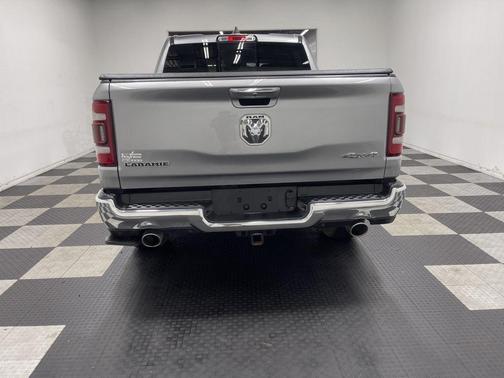 Billet Silver Metallic Clearcoat 2022 RAM 1500 Laramie