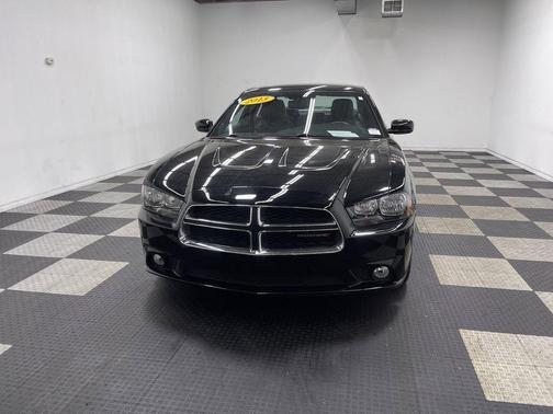 Black Clearcoat 2013 Dodge Charger SXT