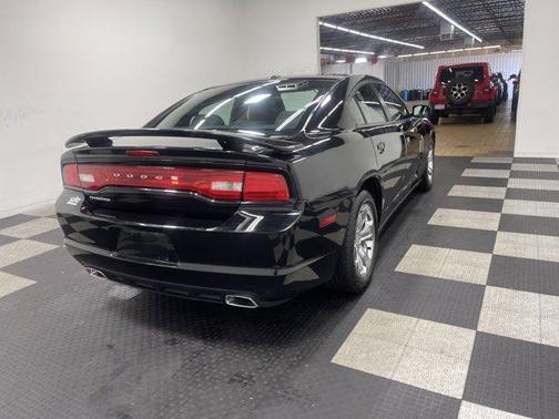 Black Clearcoat 2013 Dodge Charger SXT