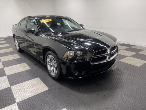 Black Clearcoat 2013 Dodge Charger SXT