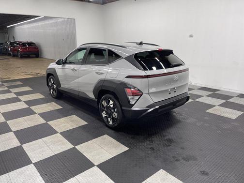 Cyber Gray Metallic 2024 Hyundai KONA SEL