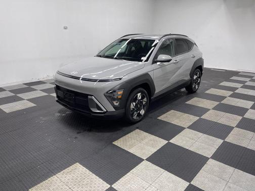 Cyber Gray Metallic 2024 Hyundai KONA SEL