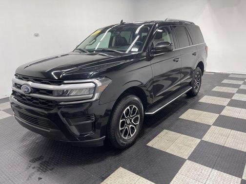 2022 Ford Expedition XLT