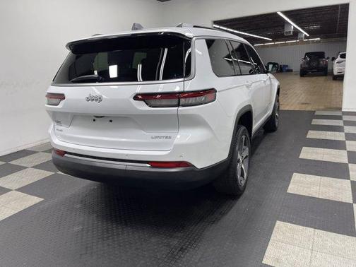 Bright White 2026 Jeep Grand Cherokee L LIMI