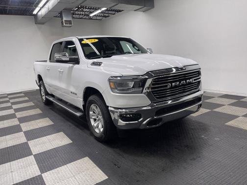 Bright White Clearcoat 2023 RAM 1500 Laramie