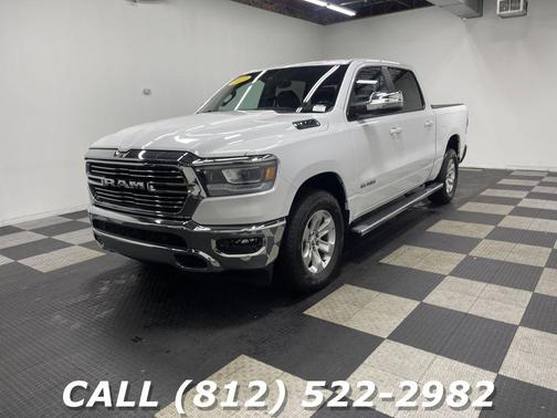 Bright White Clearcoat 2023 RAM 1500 Laramie