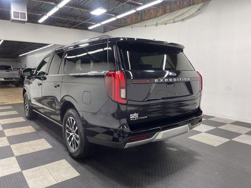 Black Metallic 2025 Ford Expedition Max Platinum
