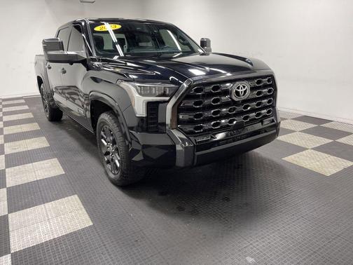 Midnight Black Metallic 2022 Toyota Tundra Platinum
