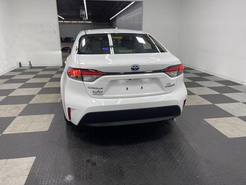 2023 Toyota Corolla Hybrid LE