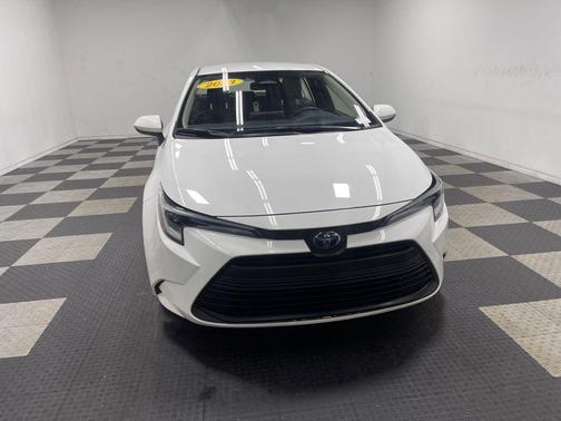 2023 Toyota Corolla Hybrid LE