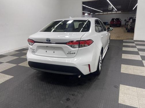 2023 Toyota Corolla Hybrid LE