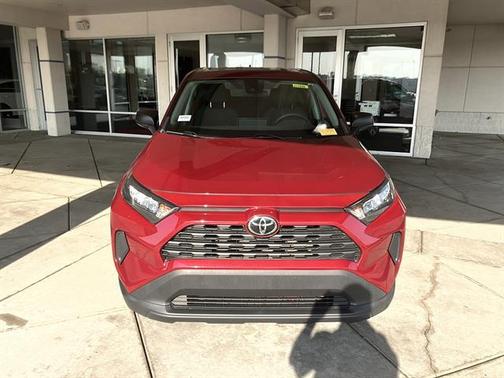 Ruby Flare Pearl 2022 Toyota RAV4 LE