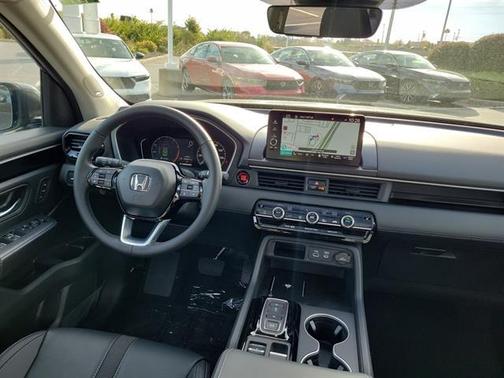 2025 Honda Pilot Touring+