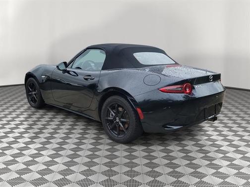 2024 Mazda MX-5 Miata Sport