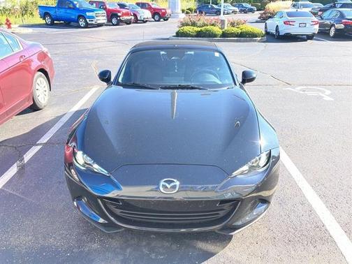 2024 Mazda MX-5 Miata Sport