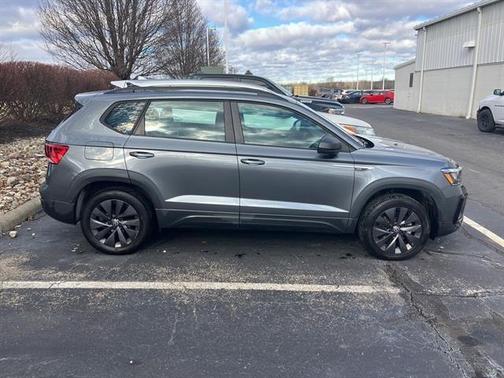 2024 Volkswagen Taos 1.5T S