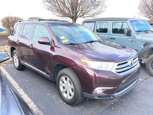 2011 Toyota Highlander Base