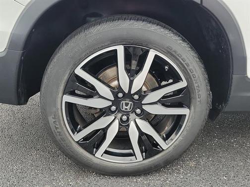 2022 Honda Pilot Touring 7-Passenger