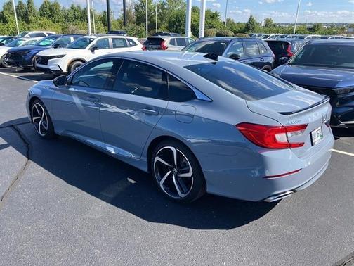2022 Honda Accord Sport 2.0T