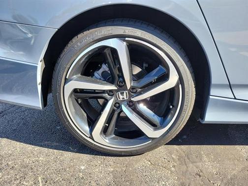 2022 Honda Accord Sport 2.0T