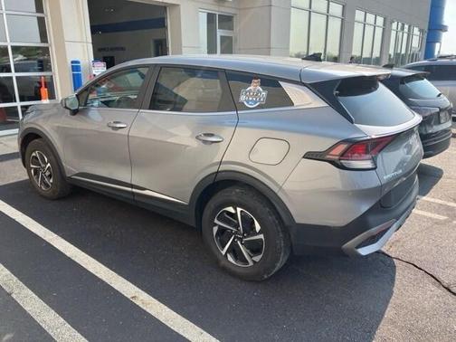 2023 Kia Sportage Hybrid LX