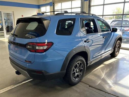 2023 Honda Pilot TrailSport