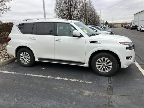 2024 Nissan Armada SV