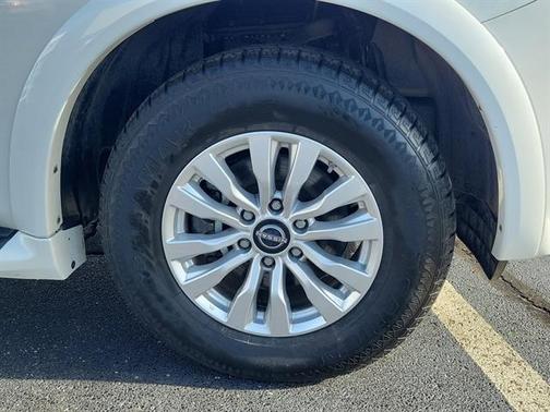 2024 Nissan Armada SV