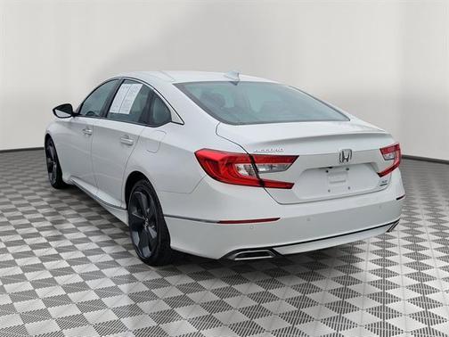 2020 Honda Accord Touring 2.0T