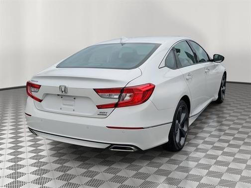 2020 Honda Accord Touring 2.0T