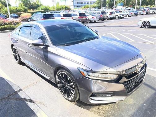 2019 Honda Accord Touring 2.0T