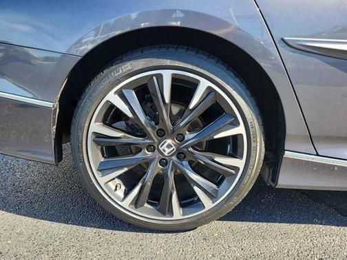 2019 Honda Accord Touring 2.0T