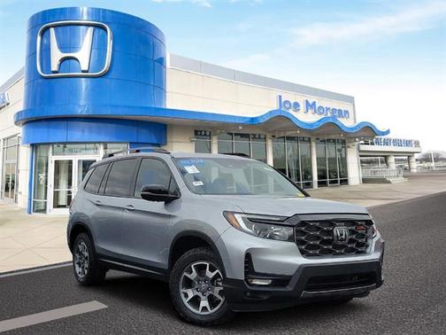 Lunar Silver Metallic 2023 Honda Passport TrailSport